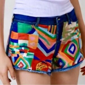Vanguard Women’s Blue  Abstract Print Denim Shorts